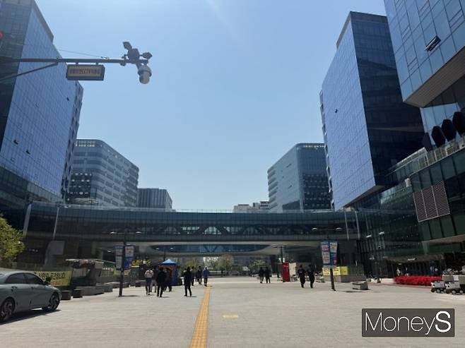 이재명 더불어민주당 대선 후보의 '정치 고향'이자 안철수 국민의힘 대선 경선 후보의 지역구인 경기 성남 분당구가 경기도의 진보·보수 격전지로 떠올랐다. /사진=김서연 기자