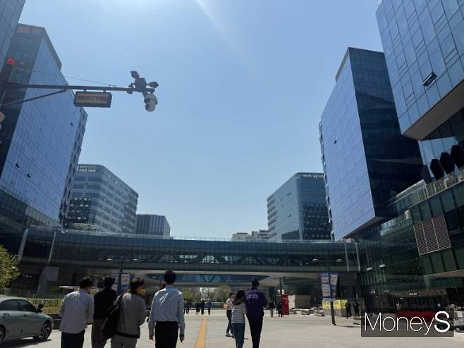 판교테크노밸리의 테크원 타워에는 IT, 바이오, 스타트업 등  빅테크 기업들이 다수 입주해있다. /사진=김서연 기자