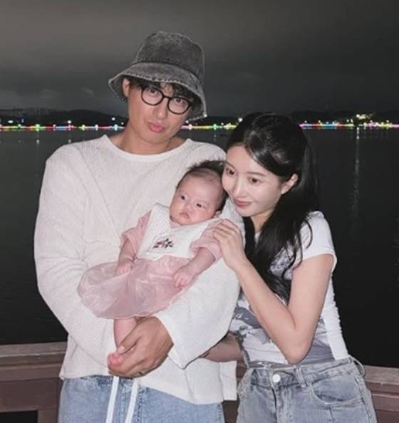 이지훈, 아야네 부부 /사진=아야네 SNS