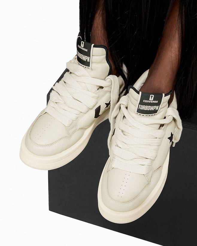 릭 오웬스 X 컨버스 터보웨폰