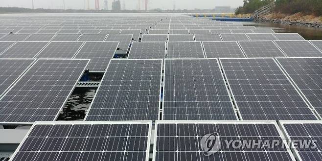 전북서 '영농형 태양광' 활성화 추진…이춘석 의원,
