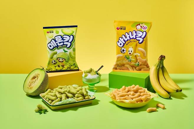 농심 스낵 메론킥(왼쪽)과 바나나킥. 농심 제공