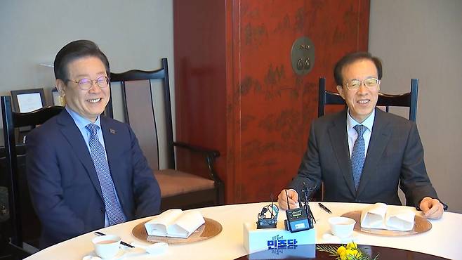 오찬 회동하는 이재명 후보와 이석현 전 법제처장 2024.11.28 [자료사진]