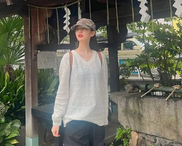 장원영이 일본 약수터를 찾았다. / 장원영 SNS