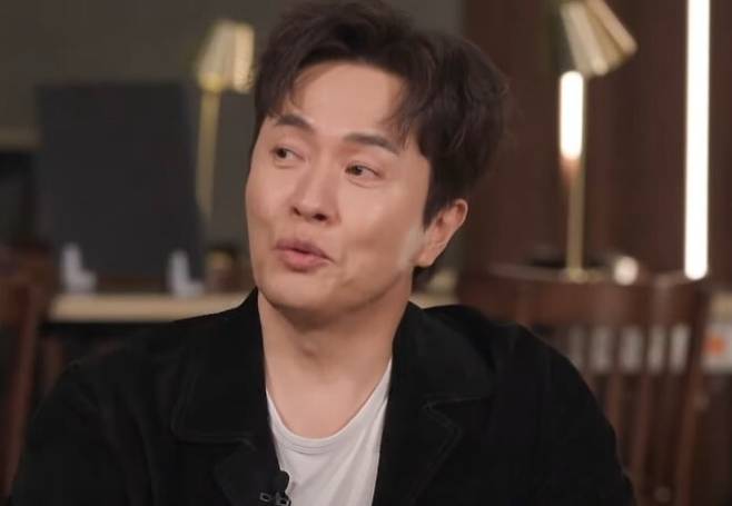 가수 김정민. SBS '신발벗고 돌싱포맨' 방송화면 캡처.