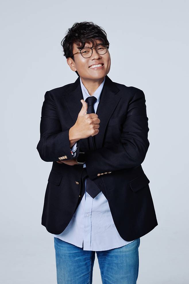스타 수학 강사 정승제의 ‘슬기로운 생활 요리법’이 SNS에서 폭발적 인기를 끌고 있다. 정승제는 5월 4일 첫 방송하는 채널A ‘성적을 부탁해:티처스2’로 시청자와 재회한다. 사진제공|채널A