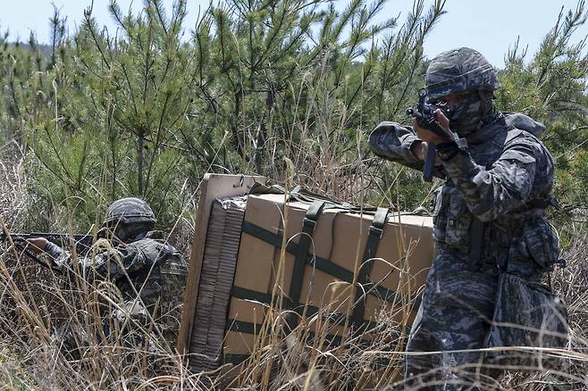 해병대 합동 공중재보급 훈련 [해병대 제공. 재판매 및 DB 금지]