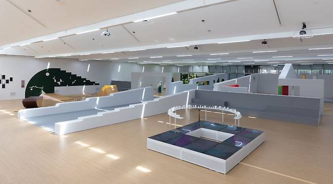 '내일 우리는'전 전시 전경 (국립현대미술관 제공)