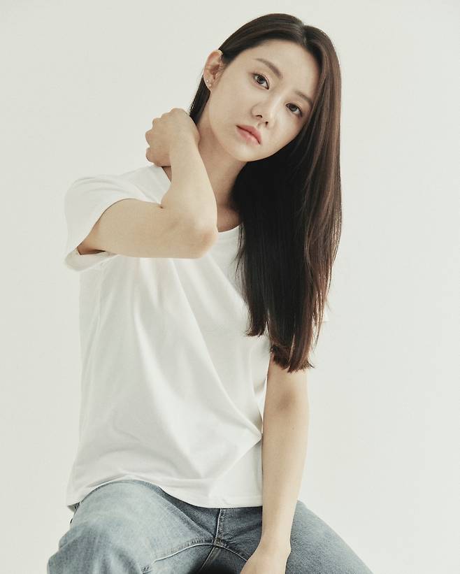 배우 한그루 제공