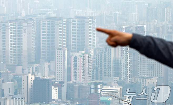 서울 아파트 단지. 2025.4.18/뉴스1 ⓒ News1 김진환 기자