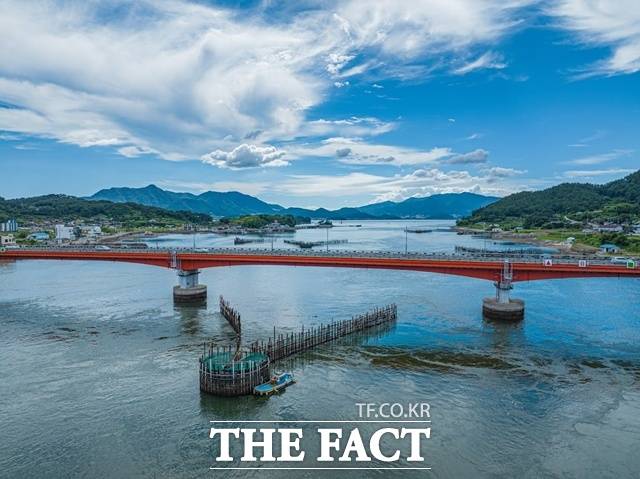 남해 전통 어업 방식인 '죽방렴' /남해군