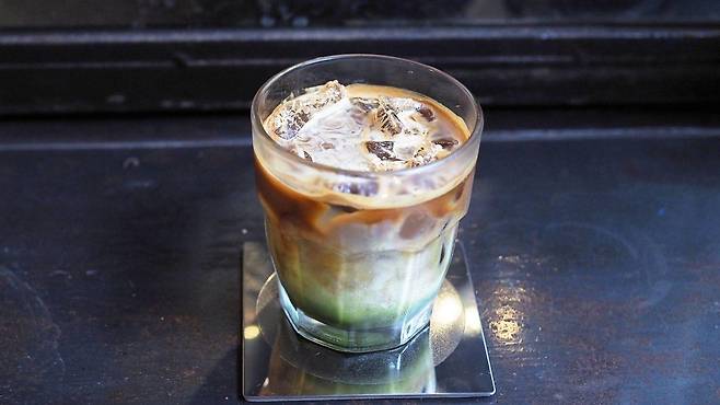 '더티 말차'는 요즘 가장 인기 있는 녹차 트렌드이다