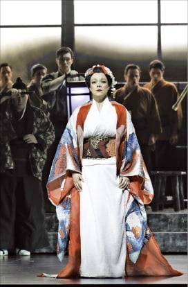 올해 바덴바덴 페스티벌에서 공연된 오페라 ‘나비부인’.  ⓒ Monika-Rittershaus