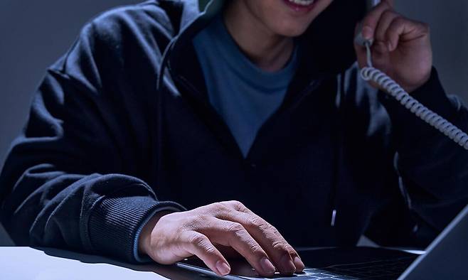 소방기관을 사칭해 철물점이나 식당에 주문을 넣는 사기가 기승을 부리고 있다. 게티이미지뱅크
