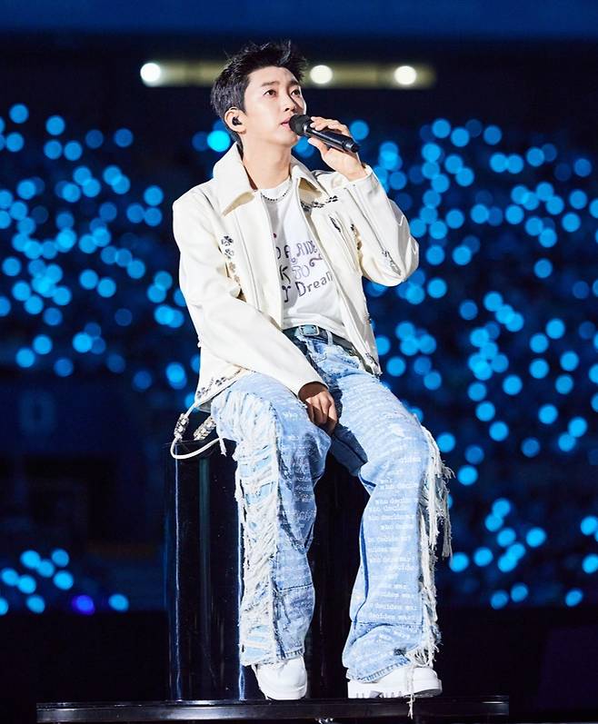 '국민 가수' 임영웅 '천개의 바람이 되어' 1300만뷰