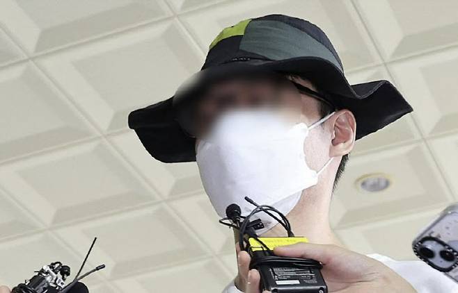 지난해 은평구 한 아파트 단지서 일본도로 40대 가장을 살해한 30대 백 모 씨가 2심 첫 재판에서 심신미약을 주장하며 감형을 요구했다. (사진=뉴스1)