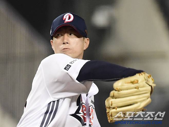 5월 1일 잠실구장에서 열린 KBO리그 두산과 KT의 경기. 투구하는 두산 고효준. 잠실=송정헌 기자songs@sportschosun.com/2025.05.01/