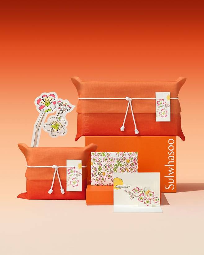 설화수 가정의 달 선물세트 이미지. 아모레퍼시픽 제공