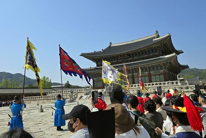 '시간여행-세종'.