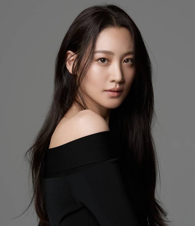 수현, 사람엔터에 새둥지…최수영·조진웅 한솥밥 [공식]