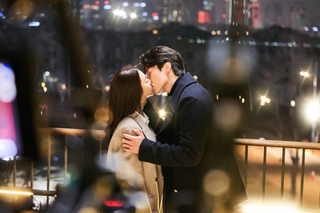 tvN 월화드라마 ‘이혼보험’ 제공