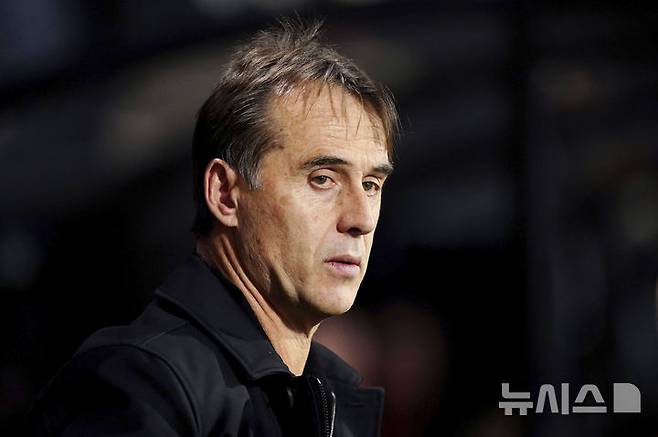 [본머스=AP/뉴시스] 카타르 축구 국가대표팀에 부임한 훌렌 로페테기 감독. 2024. 12. 16.