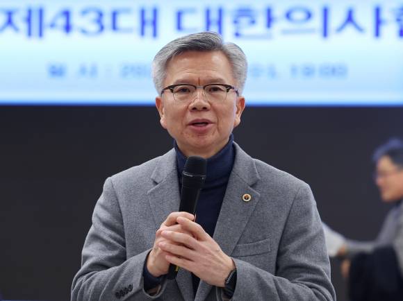 김택우 의협 회장. 연합뉴스