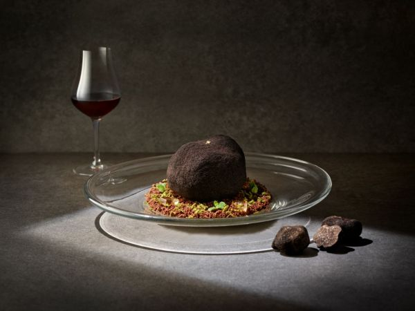 신라호텔이 2일 출시한 '트레저드 모멘트, 트러플 아이스크림'. 사진 제공=신라호텔