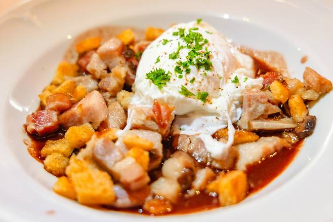 부숑 요리로 미쉐린 스타를 획득한 다니엘 에 드니즈