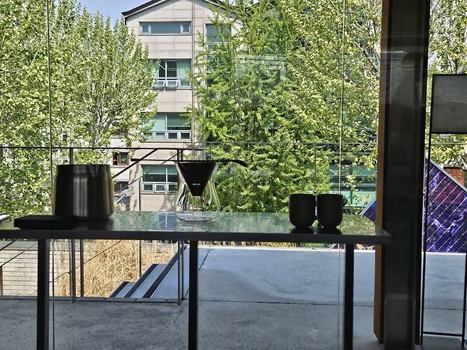 서울 익선동에 있는 티퍼런스서울 안 티퍼런스 진행 공간. 사진=이정화 기자