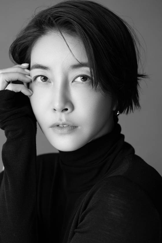 배우 진서연. 사진 앤드마크