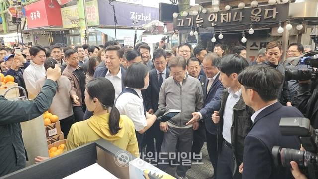 ▲ 이재명 더불어민주당 대선 후보가 3일 속초시를 방문했다.