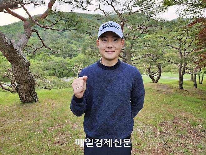 재즈 쩬와타나논이 3일 열린 GS칼텍스 매경오픈 3라운드를 마친 뒤 최종일 4라운드 선전을 다짐하며 포즈를 취하고 있다. 성남 김지한 기자