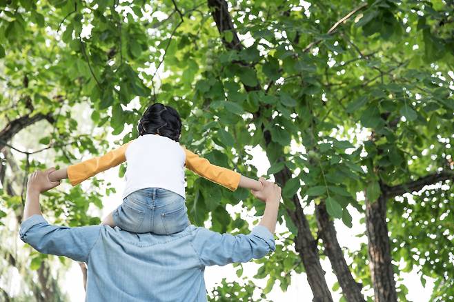 가정의 달 기념일의 음식점 카드 매출액은 최근 5년간 5월 일평균 대비 최고 27% 증가한 것으로 나타났다./사진=이미지투데이