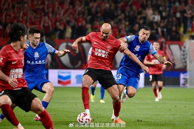 광주FC 출신 필리페의 모습. /사진=청두 룽청 공식 웨이보