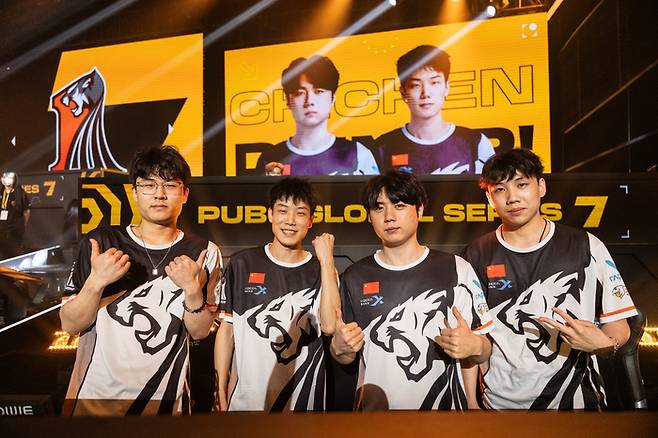 중국의 17게이밍은 2023년 이후 2년 만에 PGS 정상에 섰다. 사진 | 크래프톤