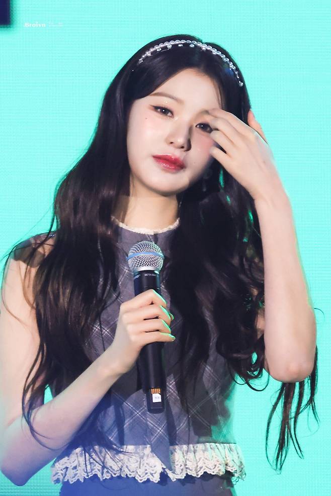 7.jpg 오늘자 리브 골프 코리아 콘서트 아이브 장원영 고화질 짤