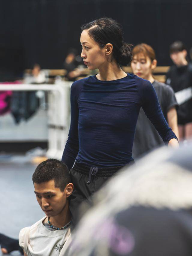 서울시발레단 '워킹 매드'를 연습 중인 이상은. 세종문화회관 제공