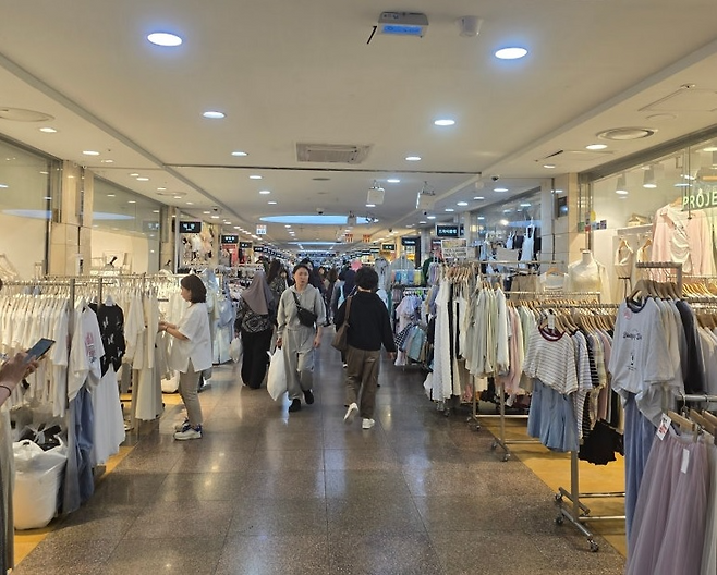 GOTO Mall at Express Bus Terminal Station in Seoul (Seoul Metro)