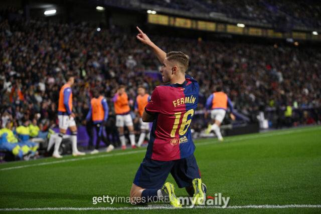 페르민 로페스가 4일 바야돌리드와 경기에서 결승골을 터뜨린 후 기뻐하고 있다. /게티이미지코리아