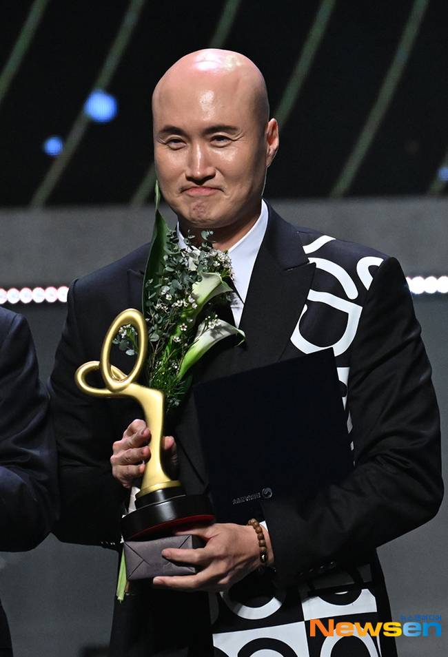 윤성호, 뉴스엔DB