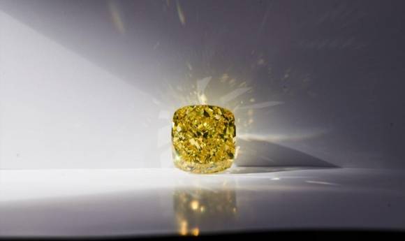 러시아 역사상 가장 큰 다이아몬드 ‘새로운 태양’. 출처=알로사 텔레그램