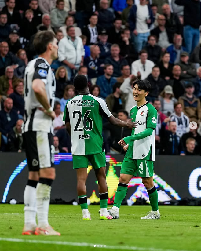 페예노르트 인스타그램 캡처