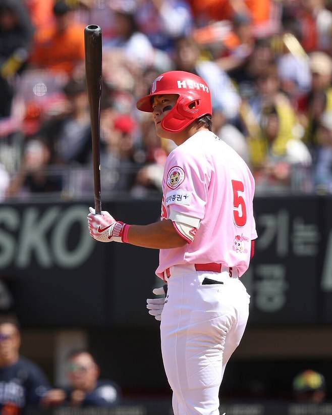 ▲ 김서현의 160.5km짜리 공을 받아쳐 안타를 만들어 낸 김도영 ⓒKIA타이거즈