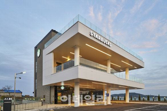 목포해안로점 외부 전경 (사진=스타벅스)