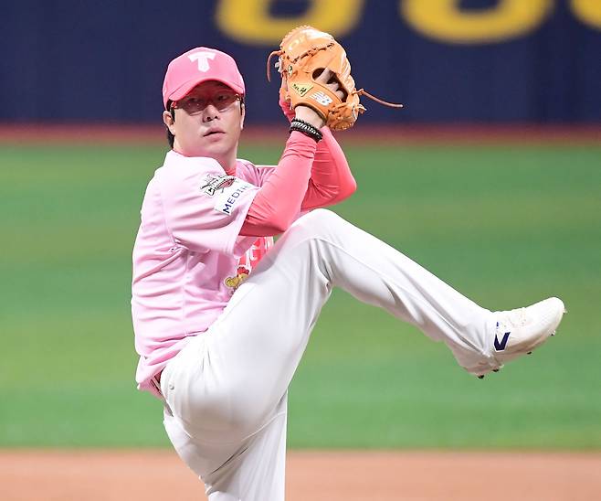 5일 고척돔에서 열린 KBO리그 키움과 KIA의 경기. 선발 투구하고 있는 KIA 양현종. /송정헌 스포츠조선 기자