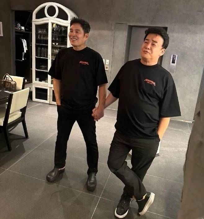 1969db4540b4817ab.jpg 두사람은 문제아지만 체강