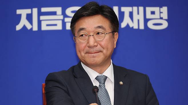 윤호중 총괄선대본부장