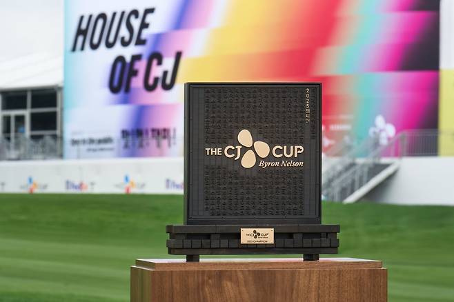 더CJ컵바이런넬슨 우승 트로피. CJ그룹 제공