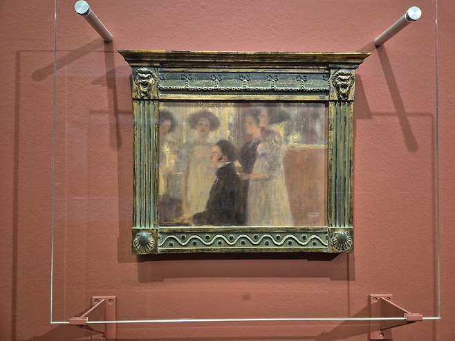 연주하는 슈베르트를 그린 클림트의 소품. ©김슬기